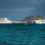 🚢 Descubre las opciones de transporte entre islas Canarias y disfruta de un paraíso en movimento 🌴